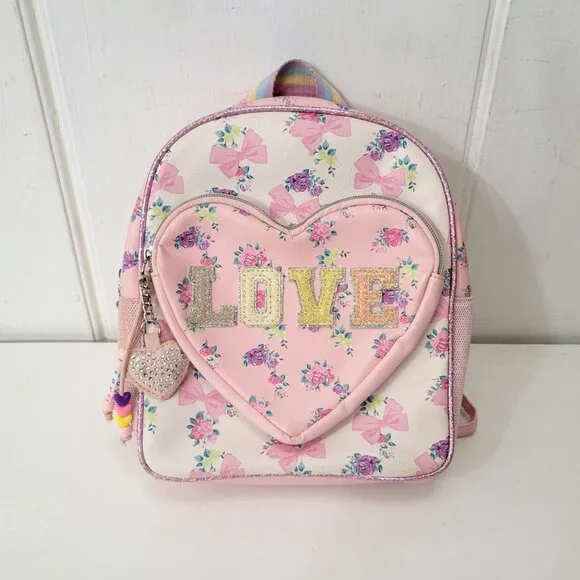 Miss Gwen's OMG Accessories Pink Floral Heart Love Backpack - Picture 2 of 6